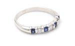 Diamant ring med safirer i 18k vitguld- 0,18 ct