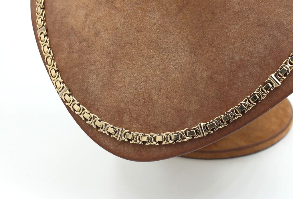 Halsband i 14k guld- massiv