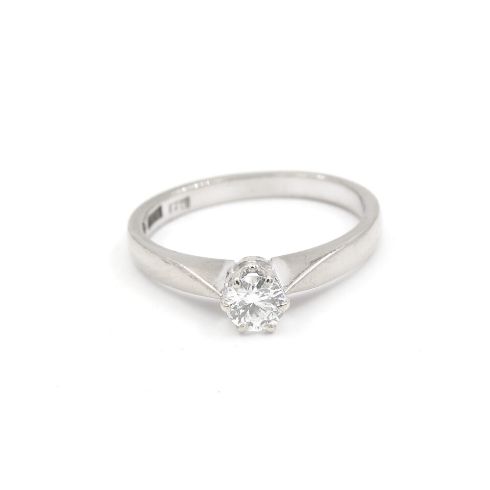 Diamantring i 18k vitguld- 0,28 ct.