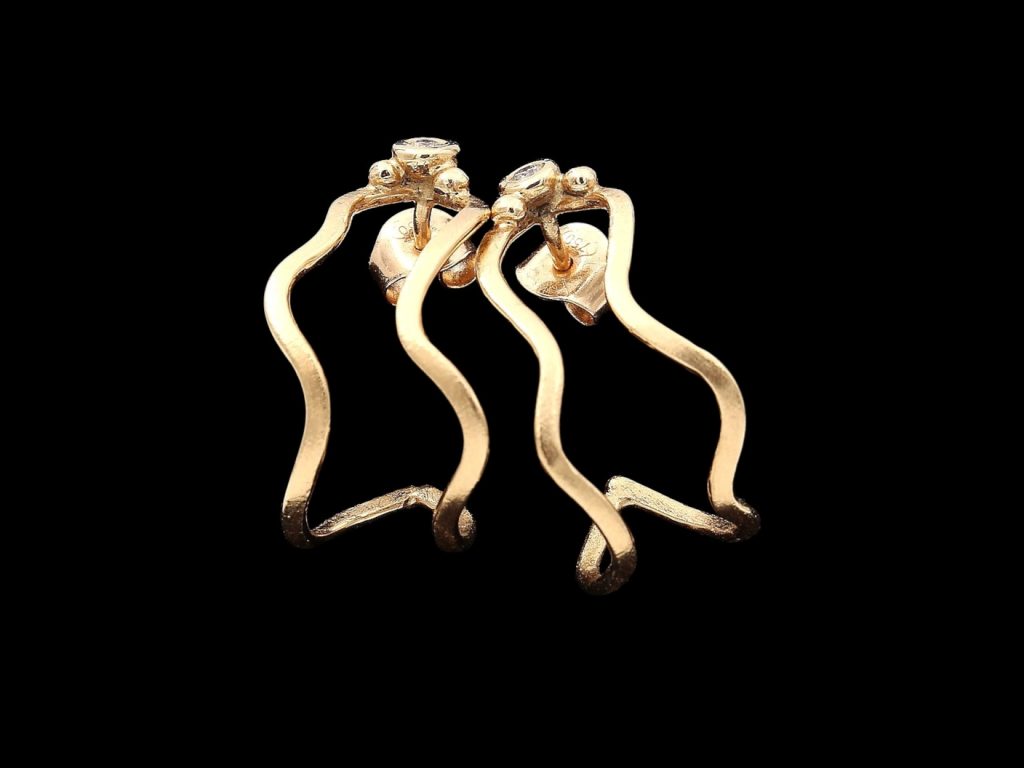 Diamantörhängen i 18k guld