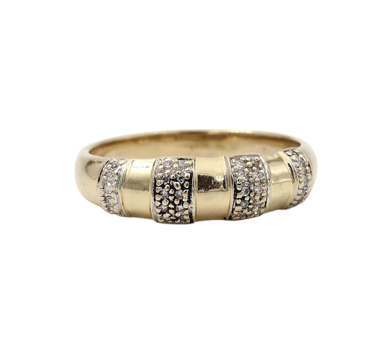 Diamantring i 18k guld Diamantring i 18k guld