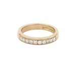 Diamantring i 18k guld på totalt ca 0,20 ct diamanter