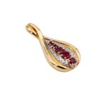 Hänge i 18k guld med röda stenar - tvåfärgat