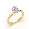 Ring med oval diamant i 18k svenskt rött guld