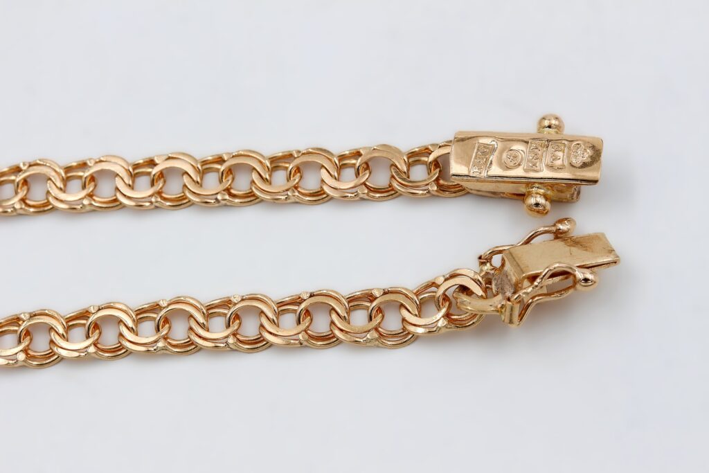 Armband bismarck i 18k guld- massiv
