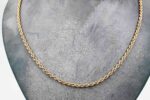 Cordell halsband i 18k guld- massiv.Vikt 16.22g