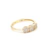 Ring i 18k guld med zirkon stenar
