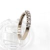 Ring i 18k vitguld med diamanter på totalt 0.24 ct vikt:3.5g