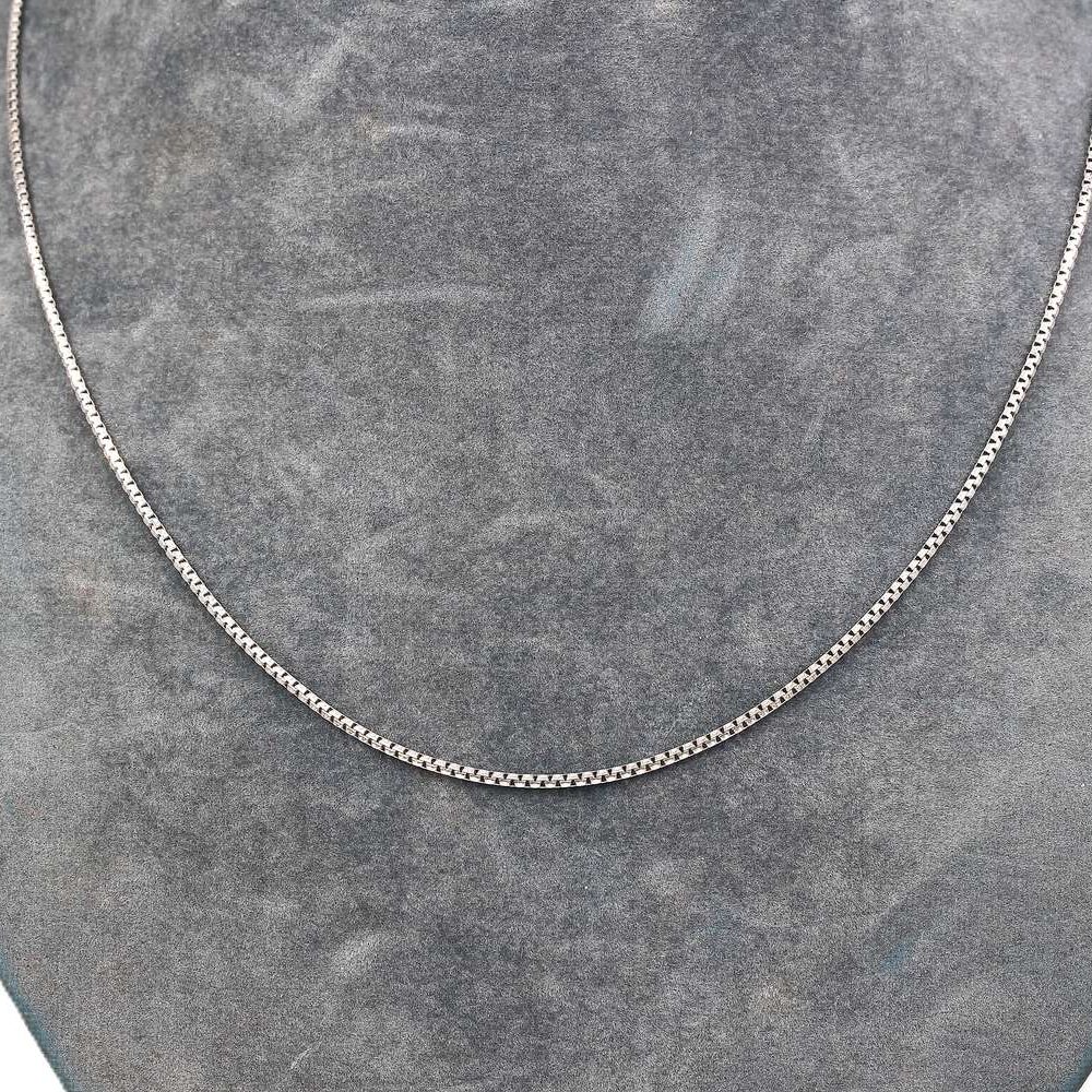 Halsband venezia i 18k vitguld vikt:2.95g