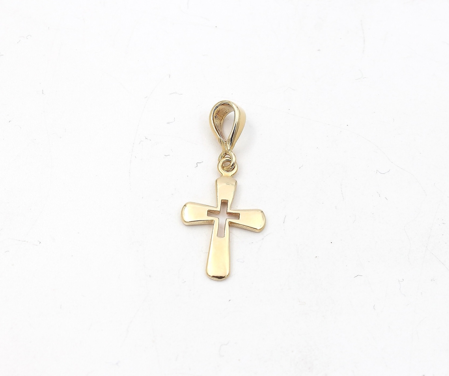 Kors hänge i 18k guld