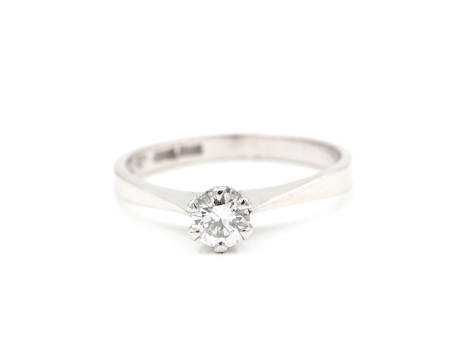 Diamantring i 18k vitguld- 0,30 ct