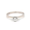 Ring i 18k vitguld med en diamant på 0,30 ct WSI.