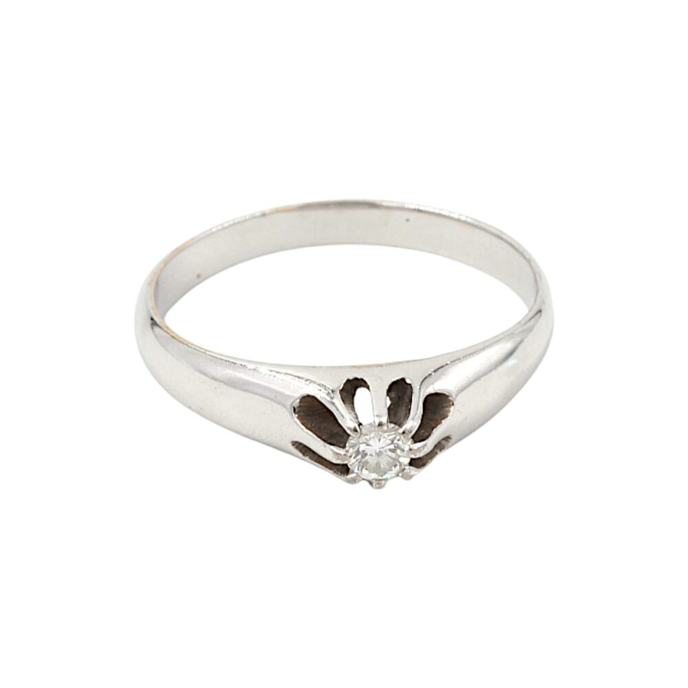 Diamantring i 18k vitguld med en diamant på ca 0.04 ct