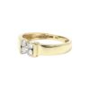 Diamantring i 18k guld med 4 diamanter