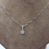 Halsband med zirkon hänge i 18k vitguld