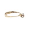 Ring i 18k guld med en cubic zirconia