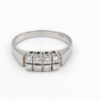 Ring i 18k vitguld med diamanter på totalt ca 0.24 ct