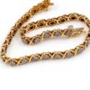 Armband i 18k guld med många små diamanter. Vikt:13.84g