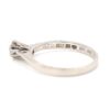 Ring i 18k vitguld med en diamant på 0,30 ct WSI.