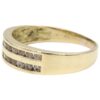 Ring i 18k guld med zirkoner