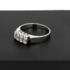 Ring i 18k vitguld med diamanter på totalt ca 0.24 ct