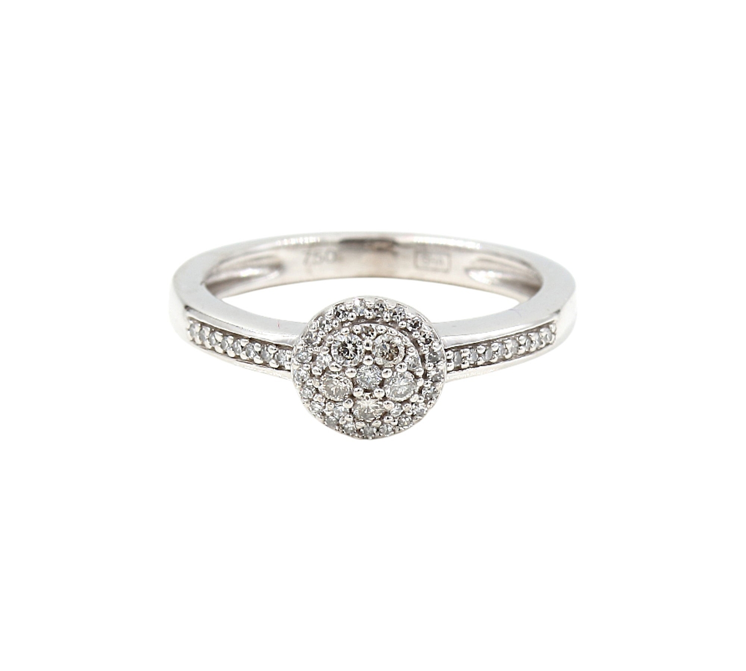 Diamantring i 18k vitguld med små diamanter