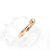 Ring i 18k guld med en diamant på 0.05 ct.Vikt 2 g