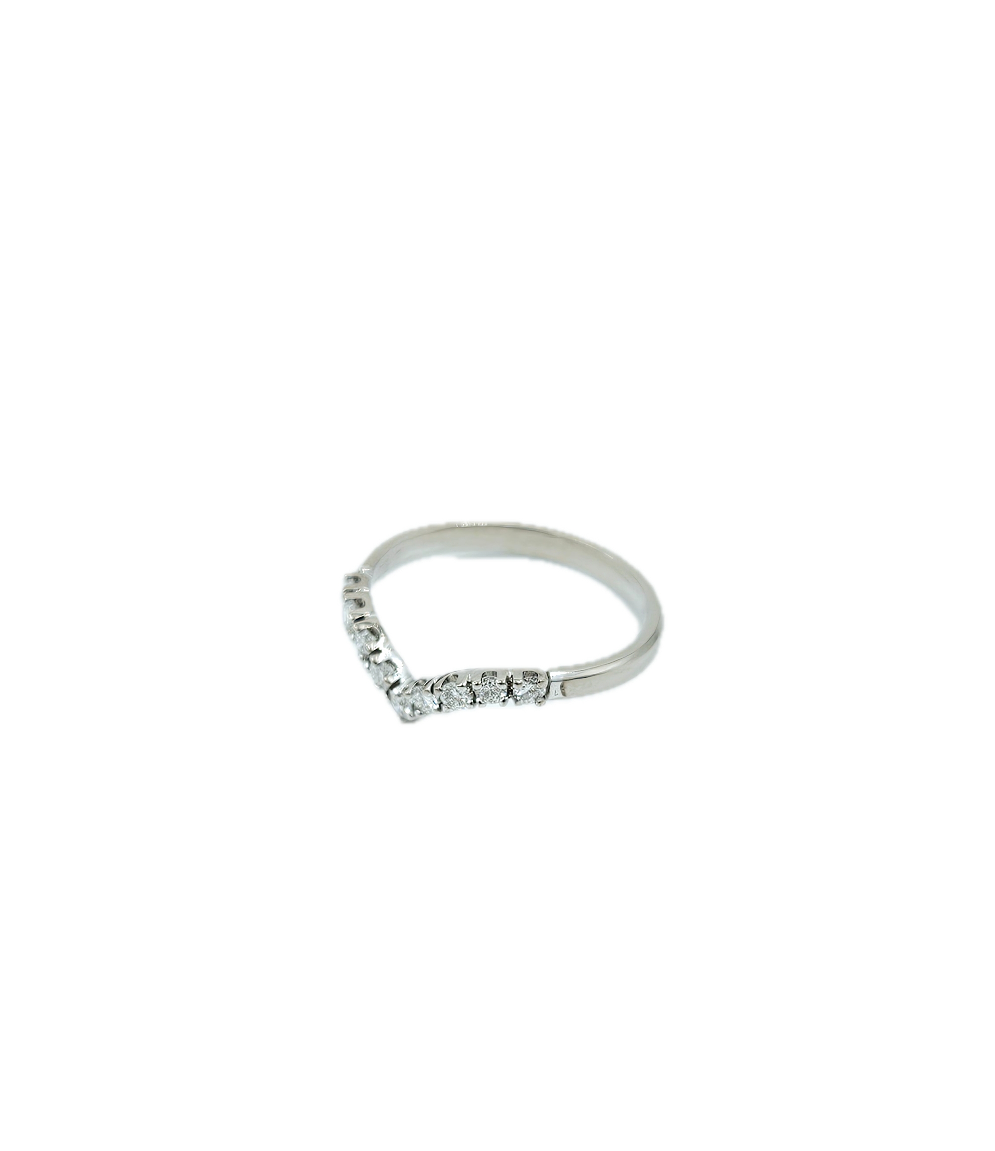 Diamantring i 18k vitguld 0,27 ct diamanter. vikt:2,28g