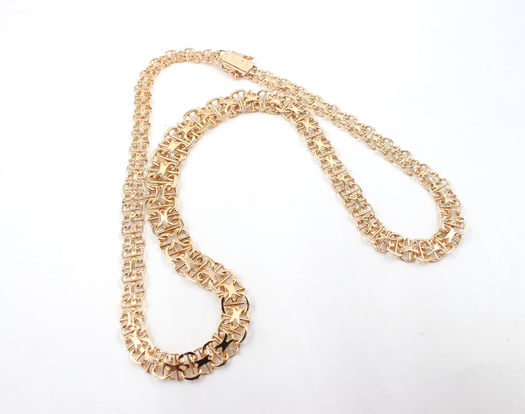 X-länk Halsband med stavar i 18k guld . vikt: 23,62g
