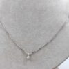 Halsband med diamanthänge i 18k vitguld ca 0,03ct diamant. vikt: 2,56g