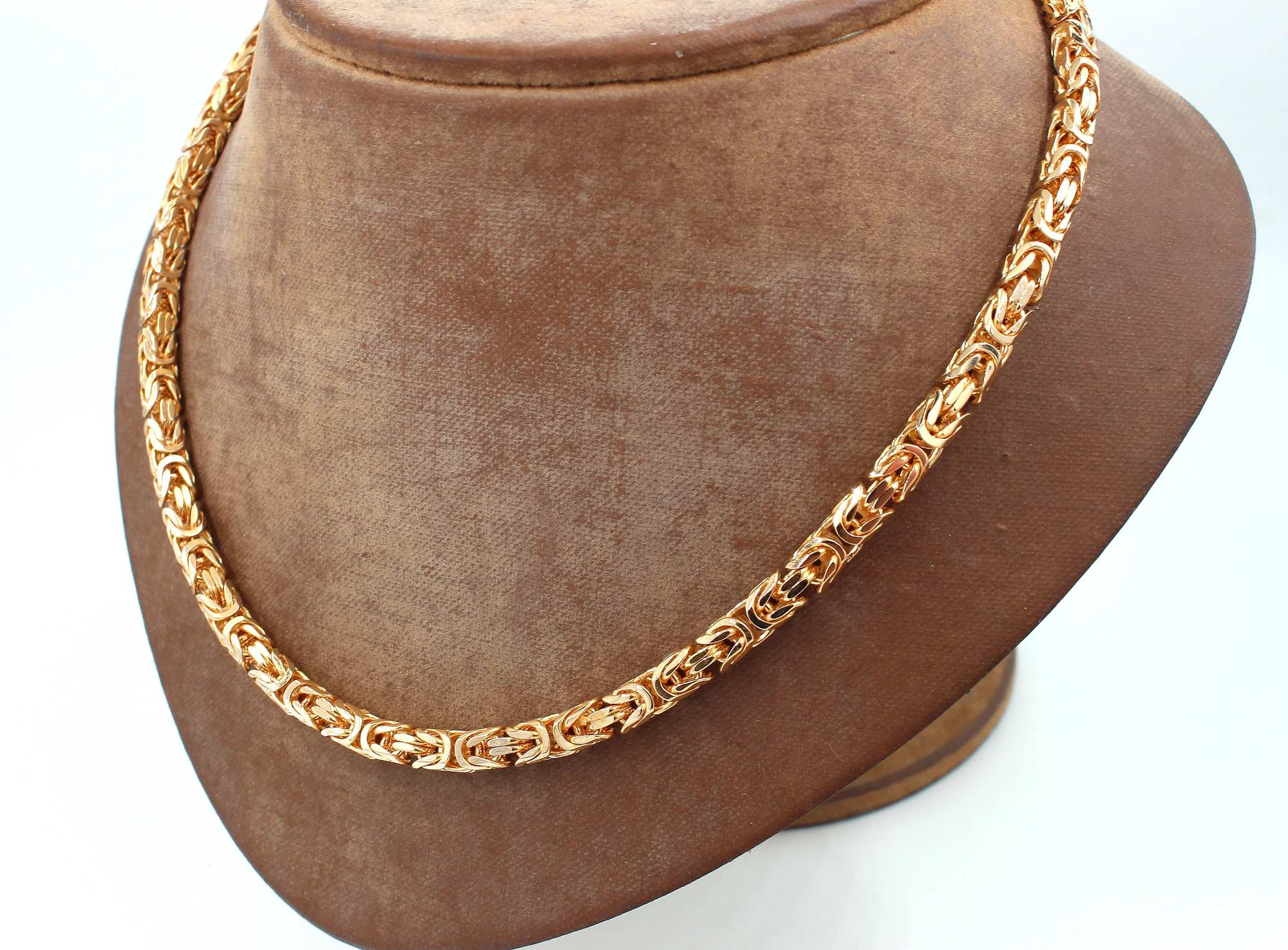 kejsar halsband i 18k guld. vikt: 80g