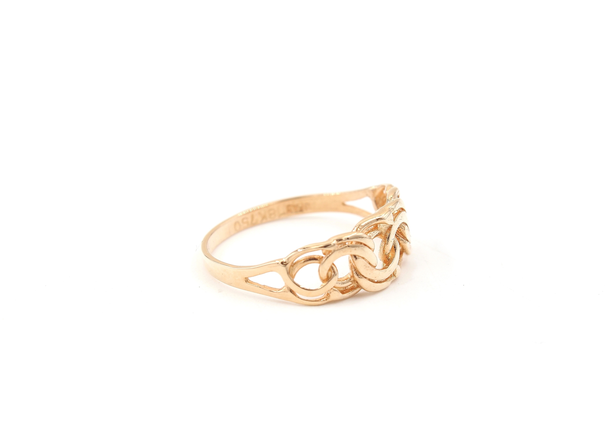 Bismarck ring i 18k guld. vikt: 1,66g