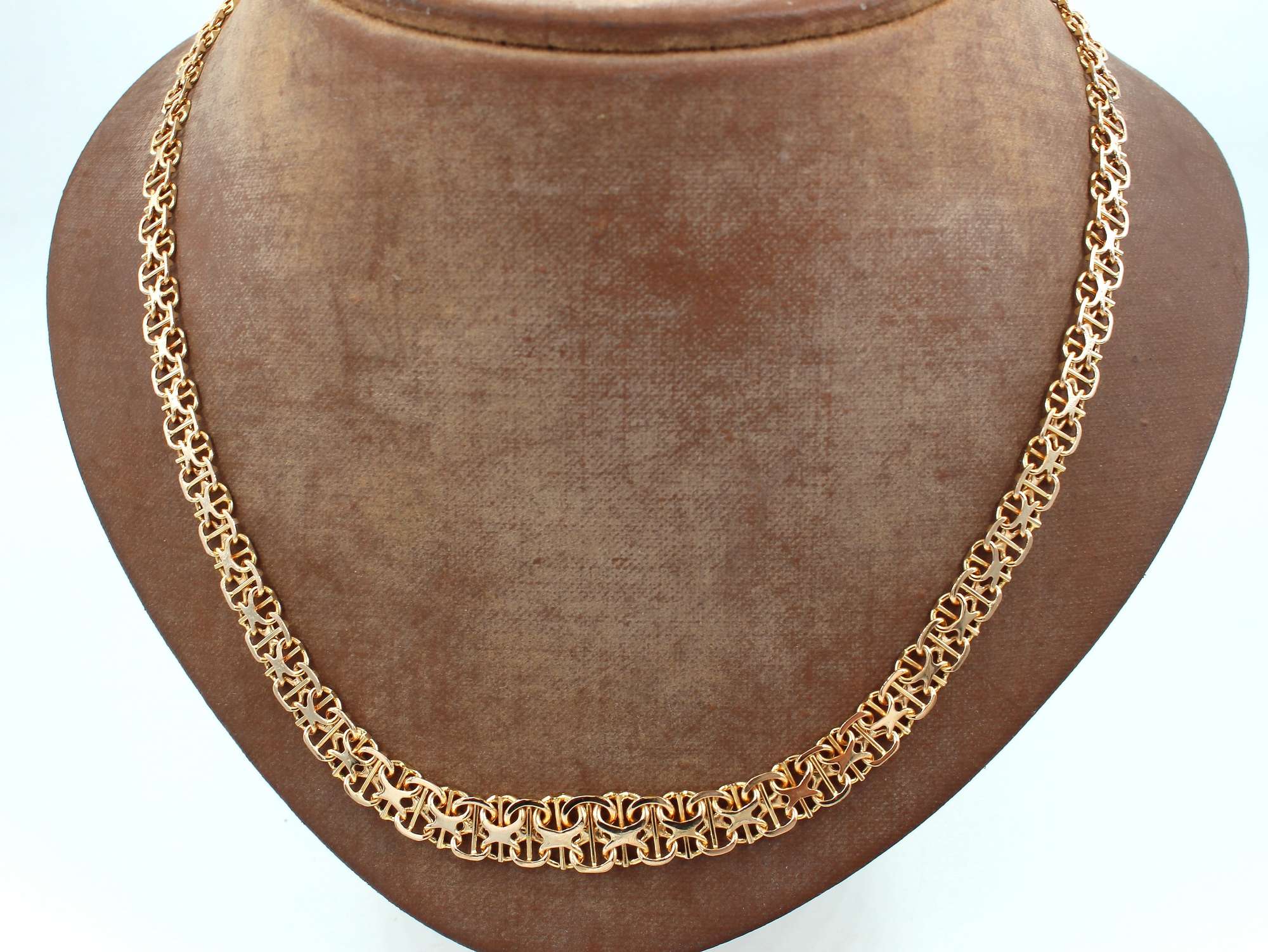 X-länk halsband med stavar i 18k guld. vikt: 24g