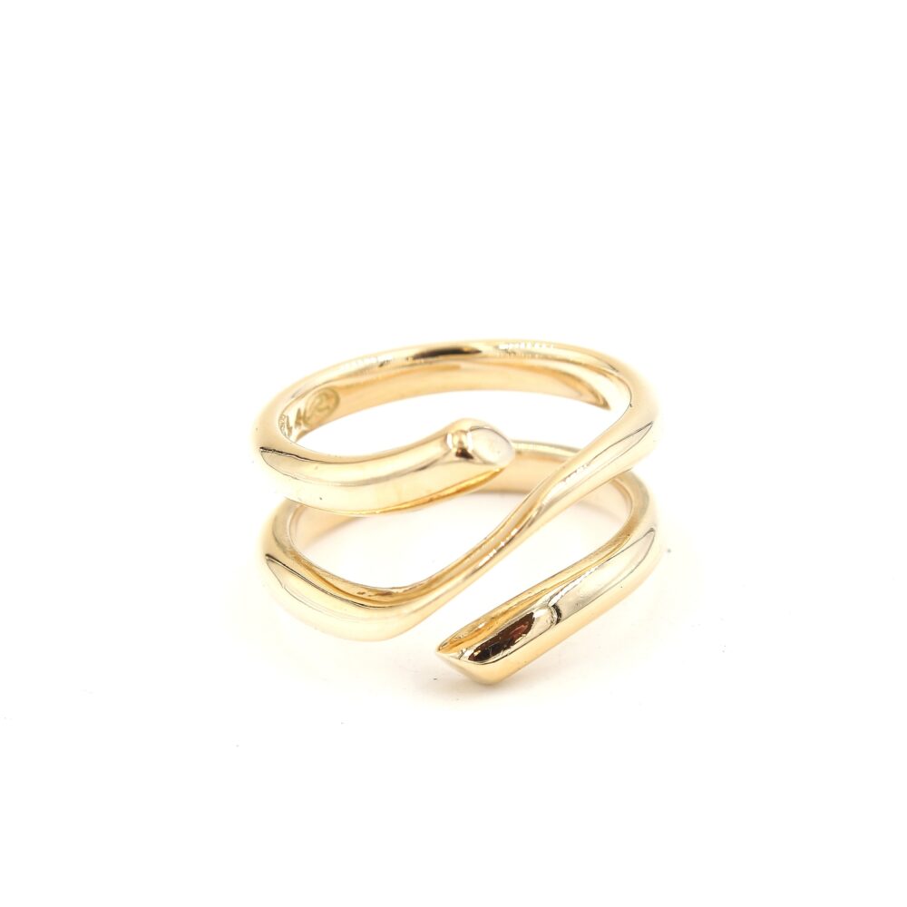 Georg Jensen Magic design Regitze Overggard ring i 18k guld. vikt: 9,6g