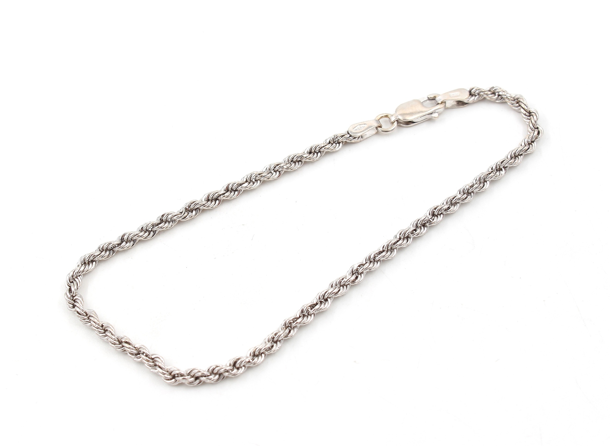 Cordell armband i 18k vitguld. vikt: 2,3 g