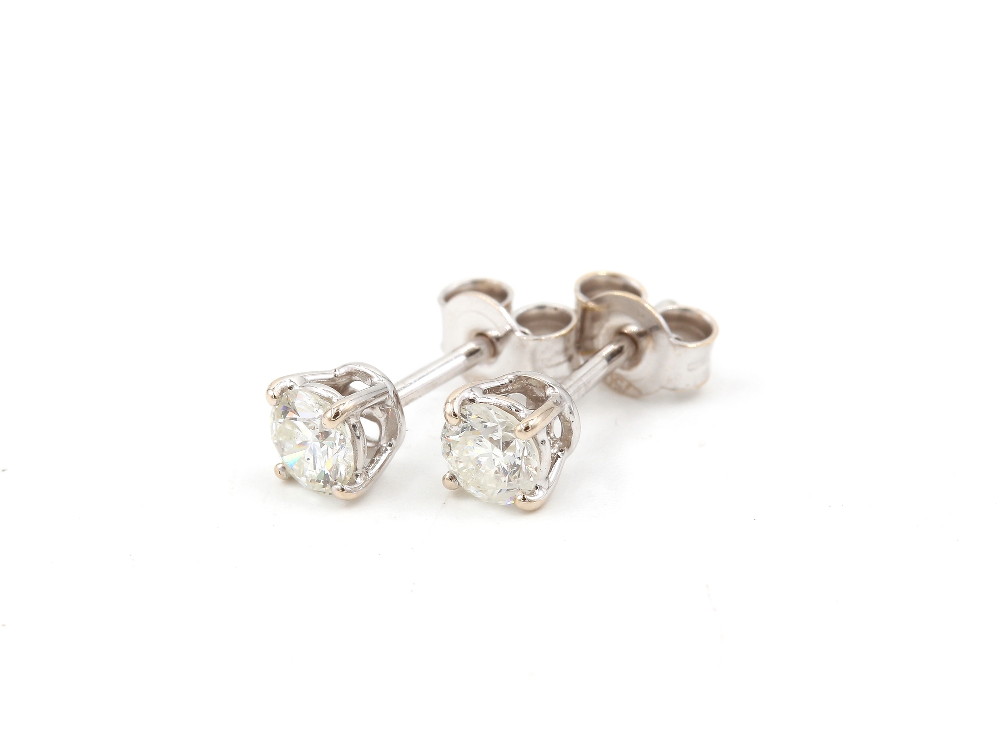 Diamant örhängen i 18k vitguld-ca 0,45 ct totalt