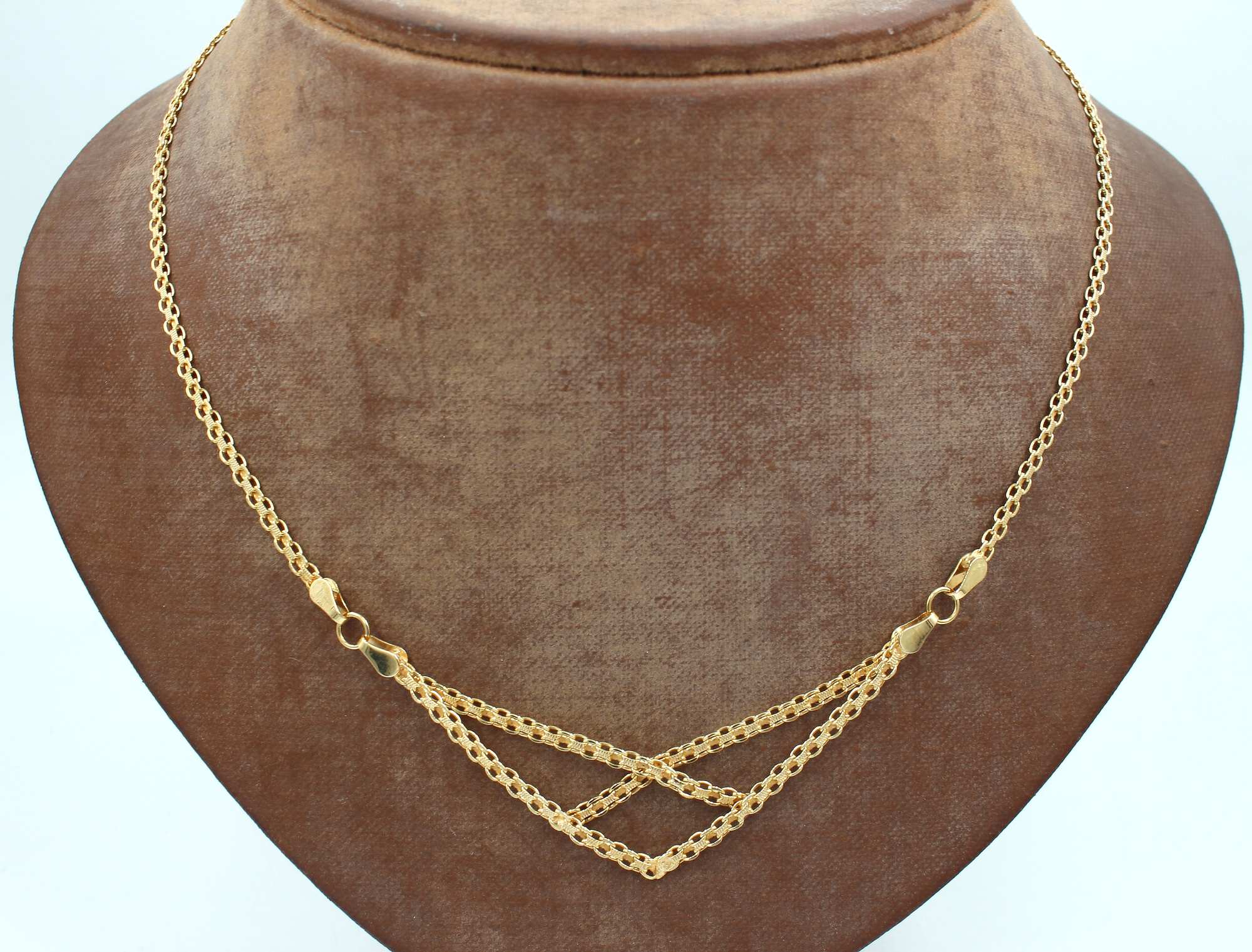 X-länk halsband i 18k guld. vikt: 8g
