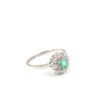 Diamantring i 18k guld med en smaragd. vikt:2,41g