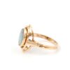 Ring i 18k guld med en opal. vikt: 3,12g