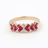 Diamantring i 18k guld med rubiner. vikt: 3,6g