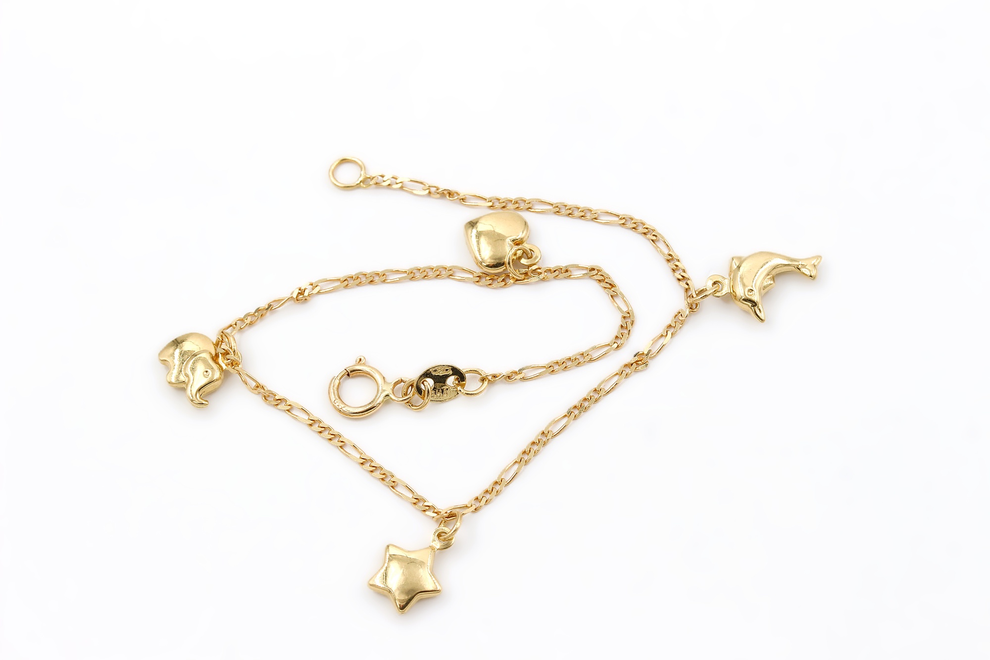 Armband figaro i 18k guld med berlocker.Vikt 1.17g