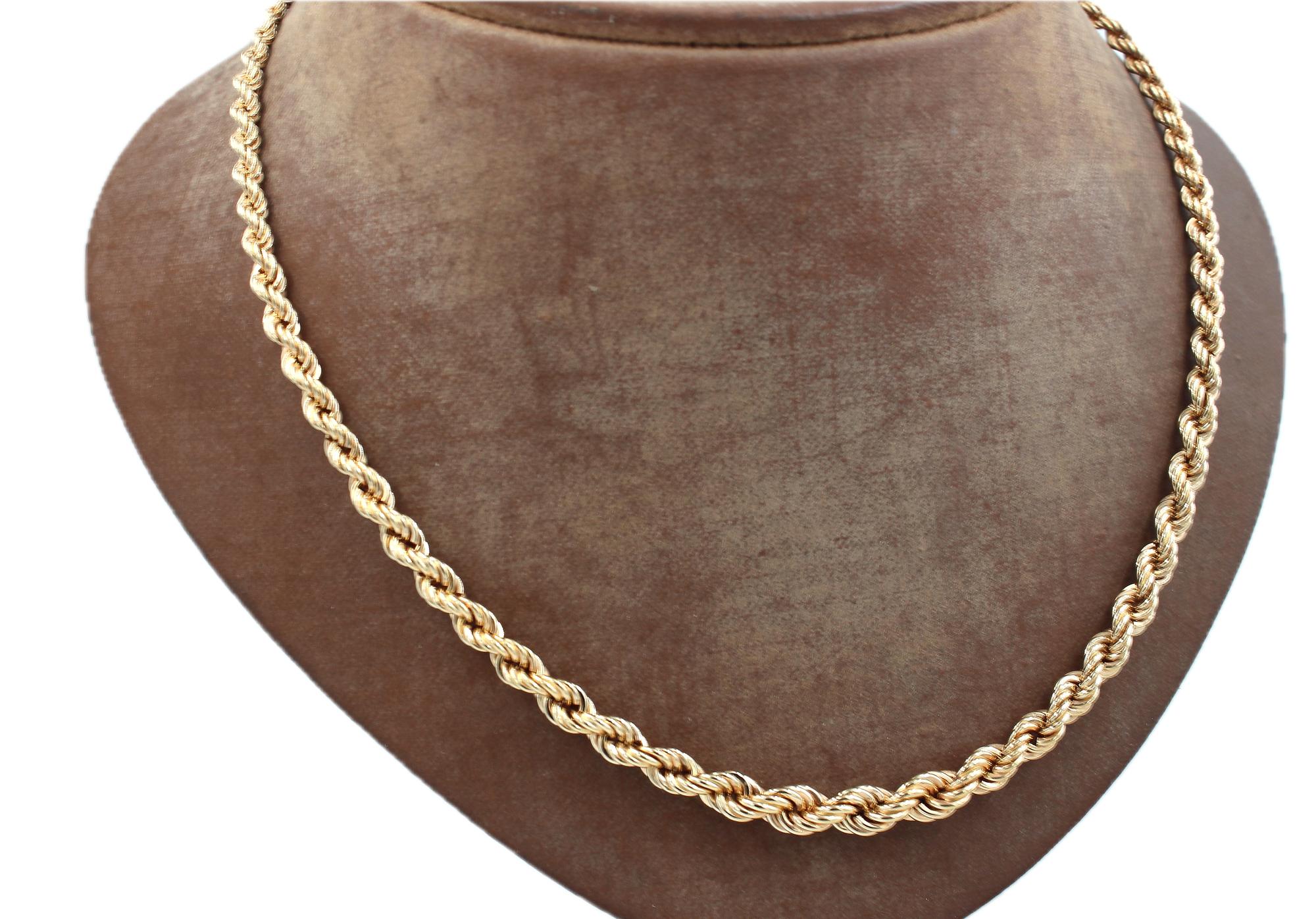 Cordell halsband doserad i 18k guld ihålig. vikt: 9,8g