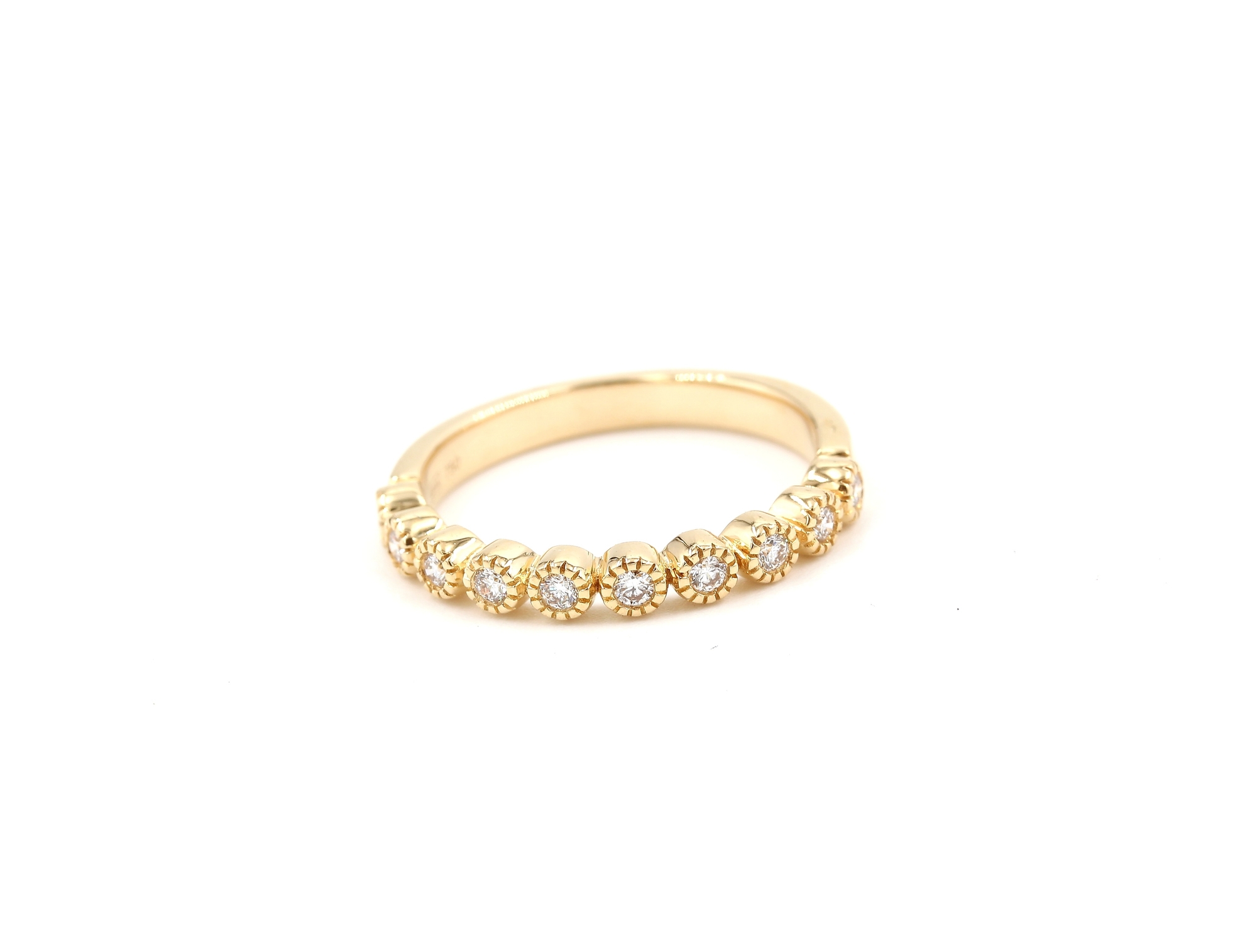 Diamantring i 18k guld 0,10 ct. vikt: 2,65 g