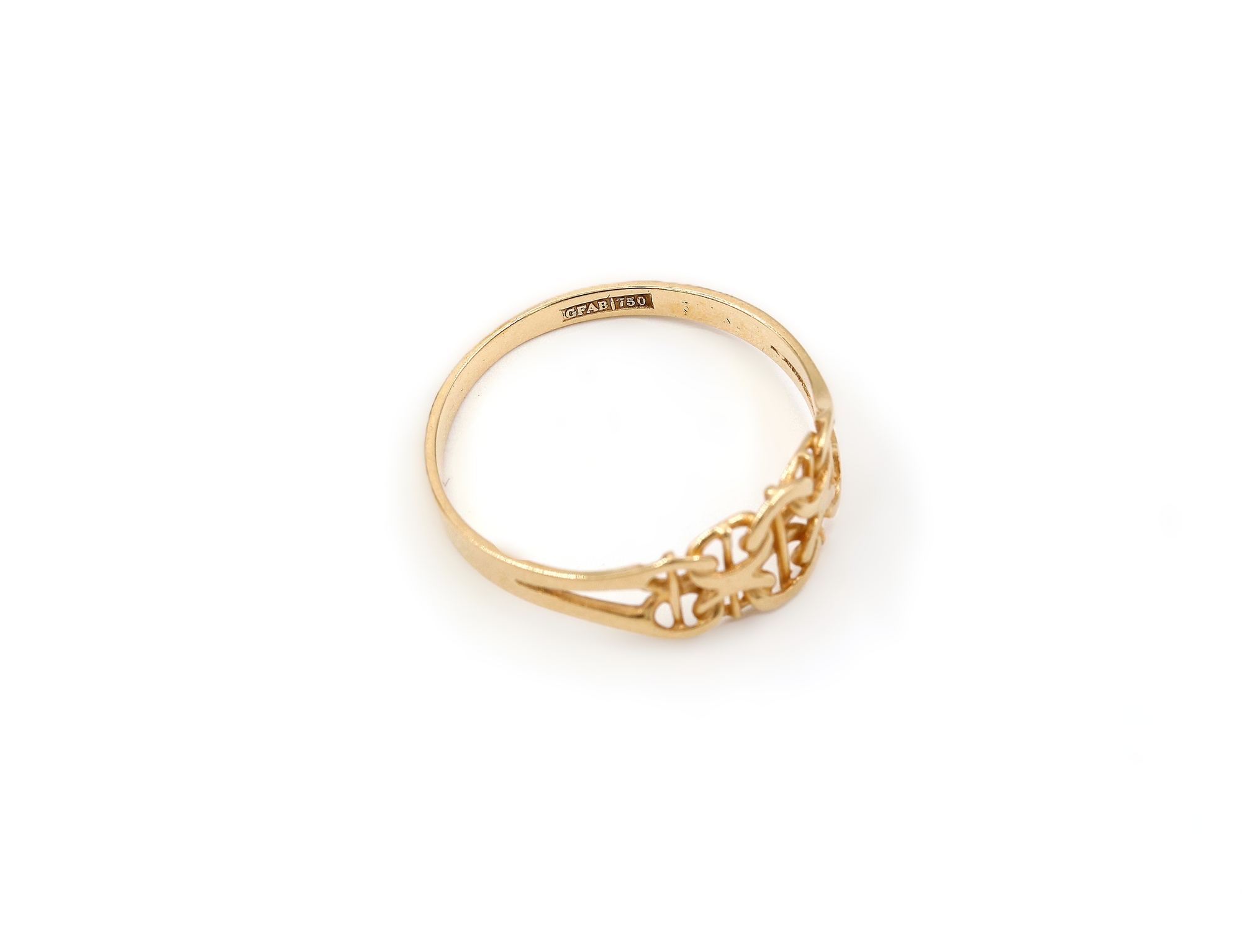 Ring x-länk i 18k guld med stavar.Vikt 1.68g
