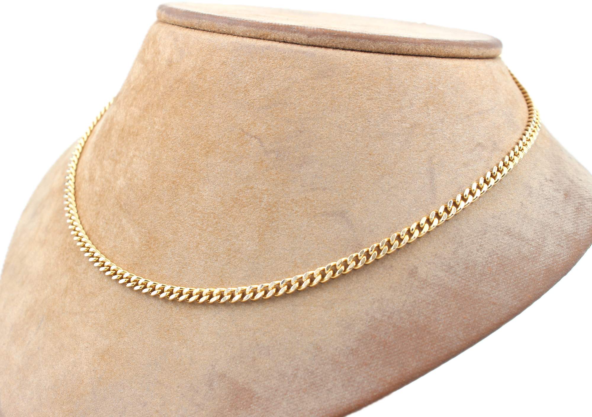 Pansar halsband i 18k guld. massiv vikt:19,5 g