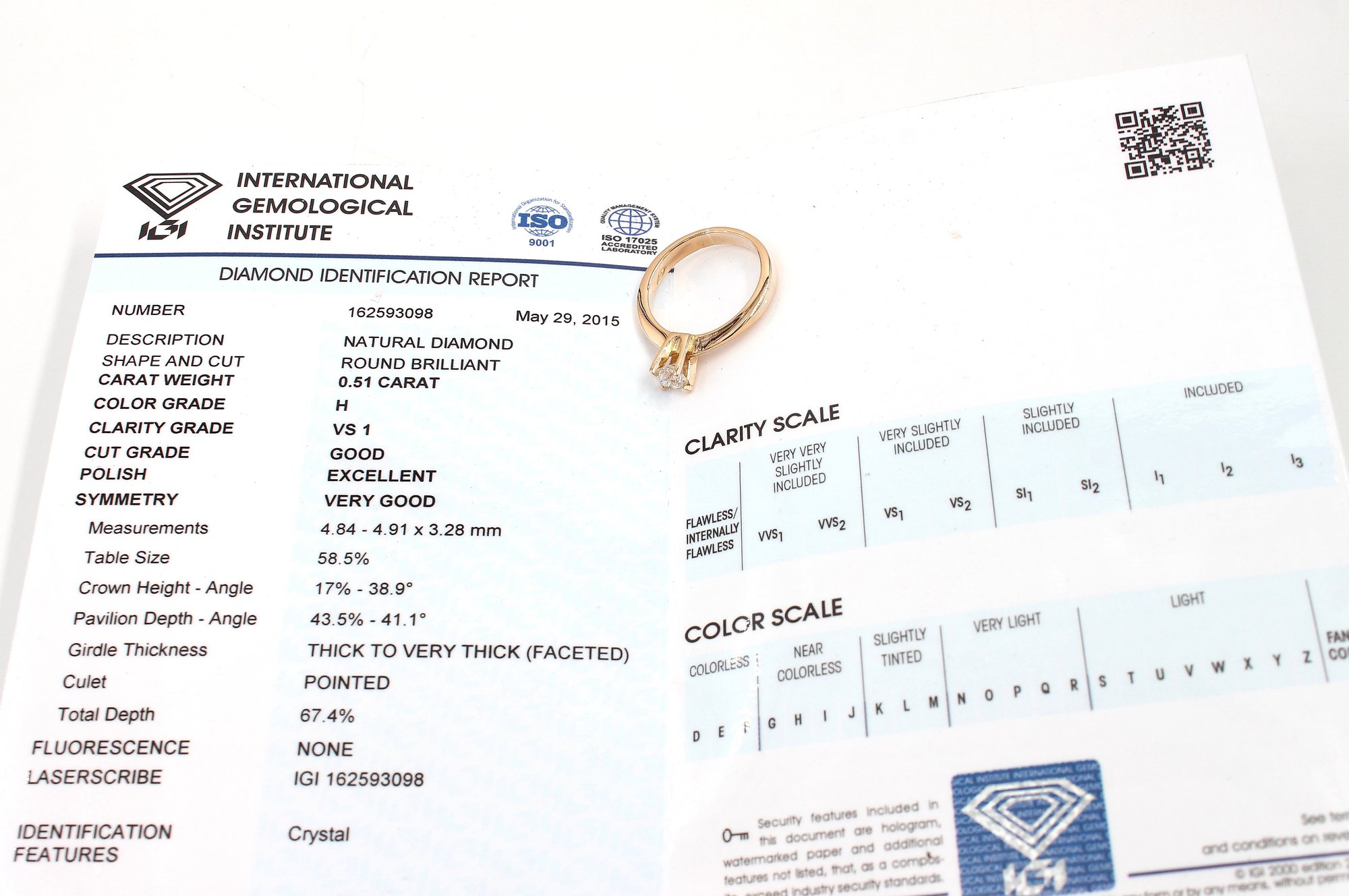 Diamantring i 18k guld 0,51 ct totalt. vikt: 4,26g