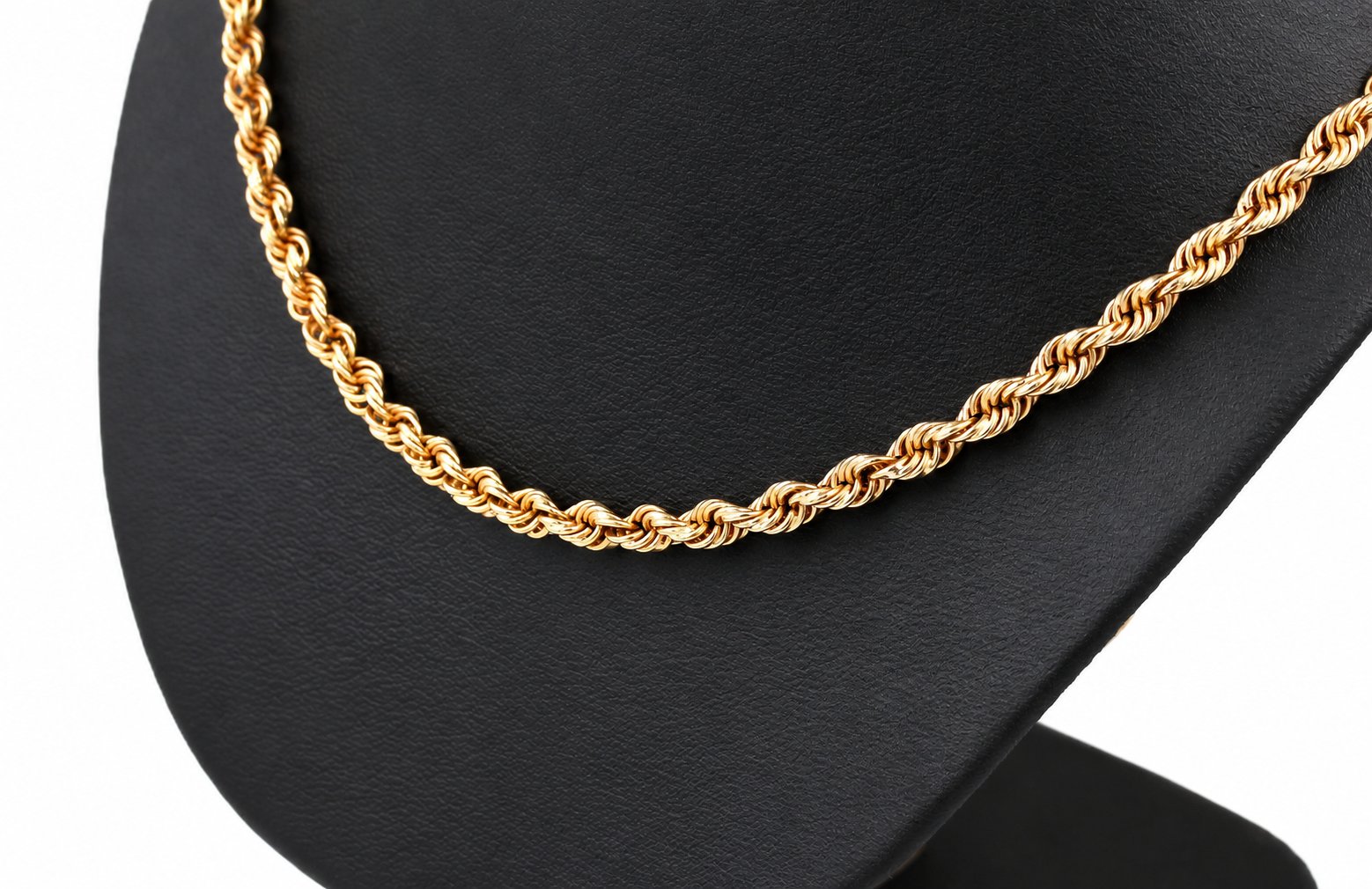 Halsband cordell i 18k guld.Vikt 36.25g