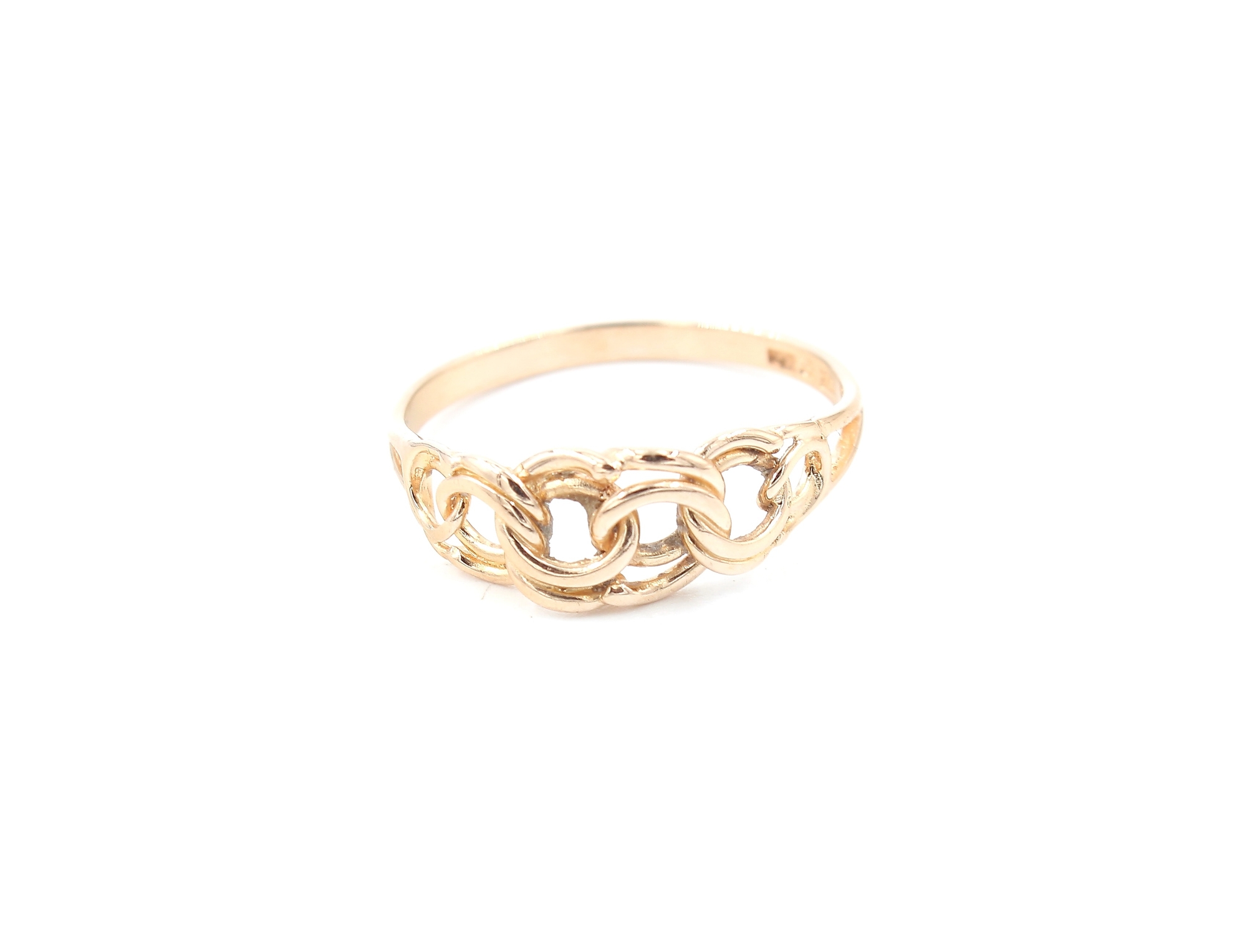 Bismarck ring i 18k guld. vikt: 2,4g