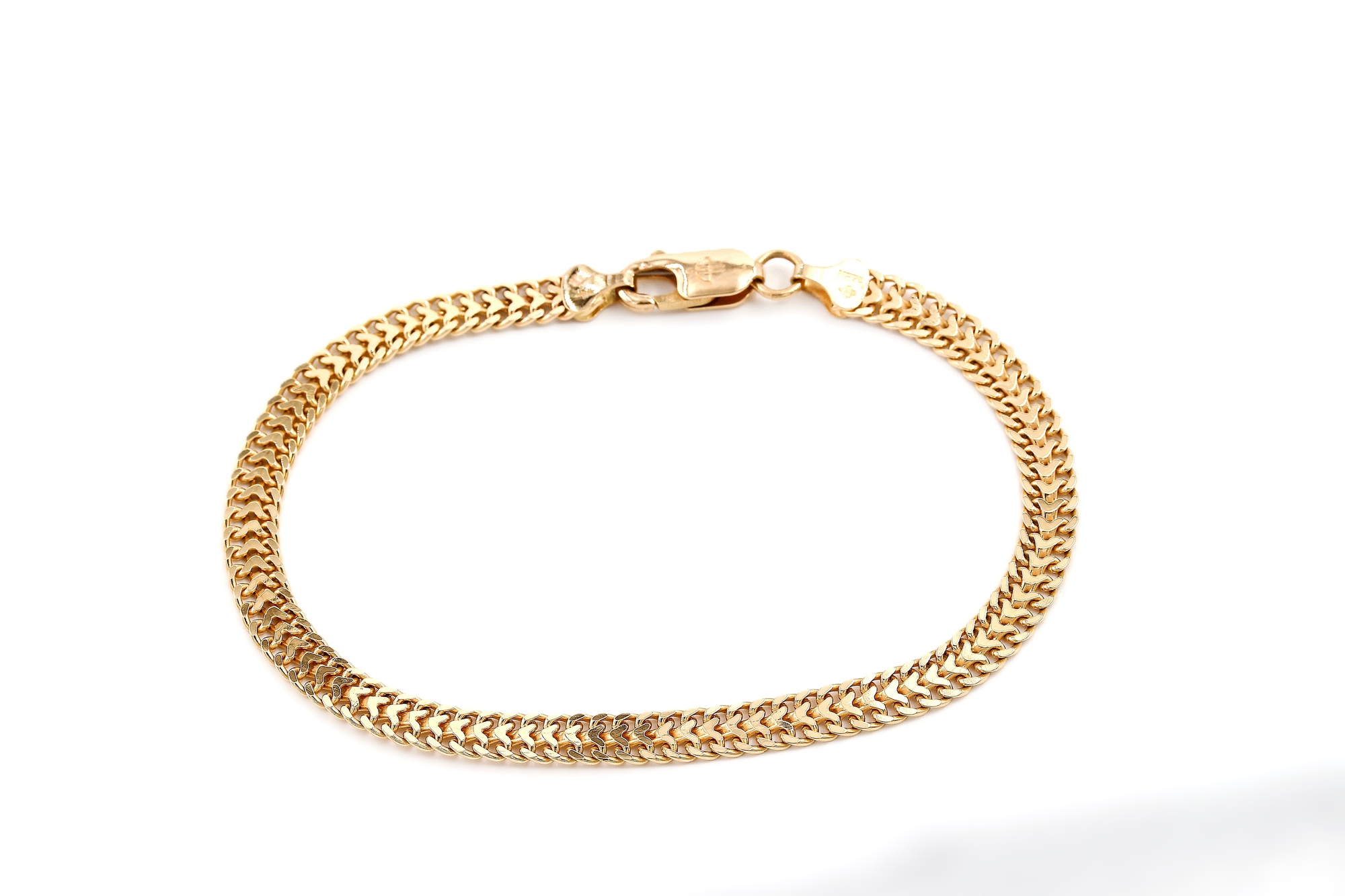Armband fiskben i 18k guld.Vikt 5.7 g