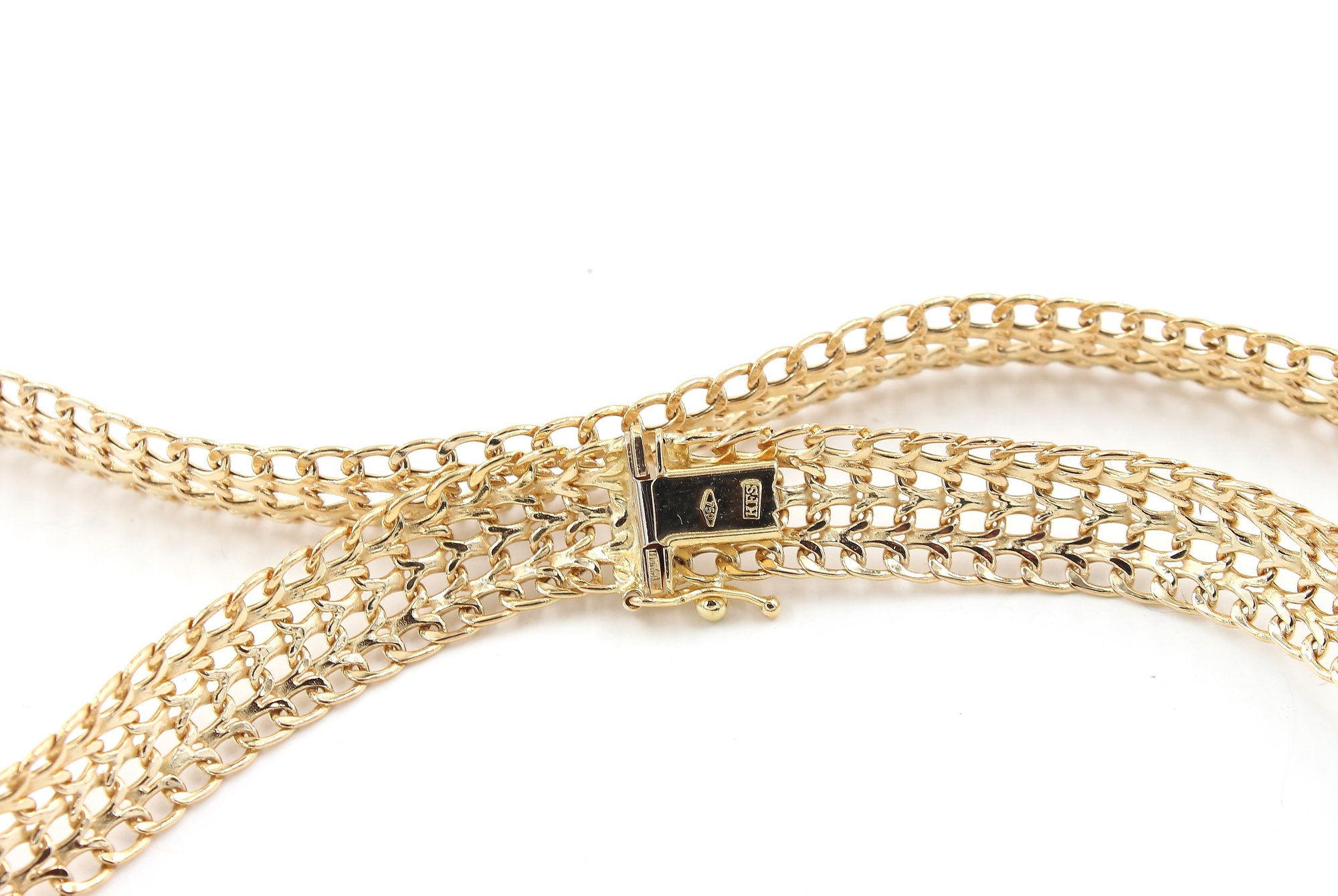 Fiskben halsband i 18k guld. vikt: 16,1g